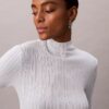 Camisola de gola alta com canelado em mistura de viscose Camisola de gola alta com canelado em mistura de viscose