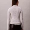 Camisola de gola alta com canelado em mistura de viscose Camisola de gola alta com canelado em mistura de viscose