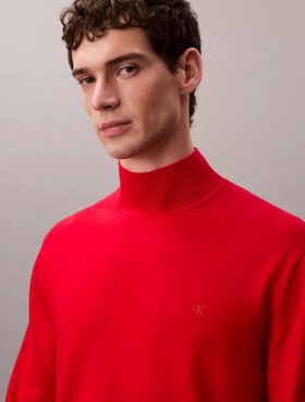 Camisola de gola alta em lã merino Camisola de gola alta em lã merino