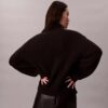 Camisola de gola alta folgada com canelado grosso Camisola de gola alta folgada com canelado grosso