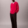 Camisola de gola em V com corte descontraído em mistura de lã merino