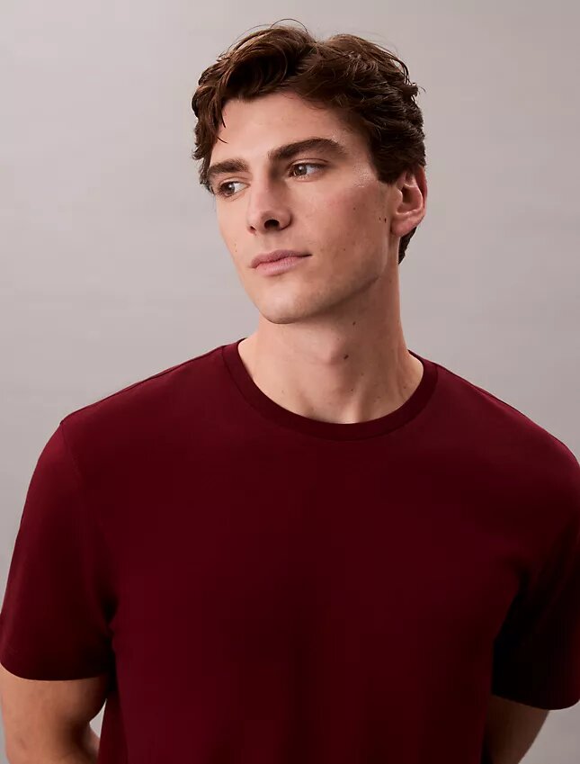 Camisola de gola redonda em algodão Supima Camisola de gola redonda em algodão Supima