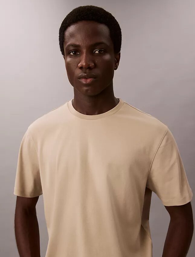 Camisola de gola redonda em algodão Supima Camisola de gola redonda em algodão Supima