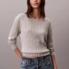 Camisola de malha com tranças em algodão Camisola de malha com tranças em algodão