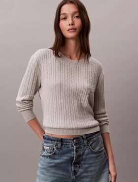 Camisola de malha com tranças em algodão