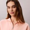 Camisola de malha polar com fecho de correr de um quarto e monograma Camisola de malha polar com fecho de correr de um quarto e monograma