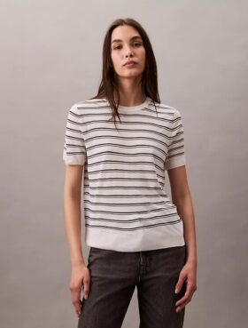 Camisola de manga curta em viscose