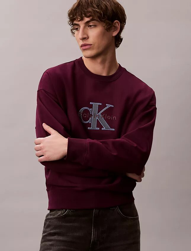 Camisola Descontraída em Felpa Premium Monologo Camisola Descontraída em Felpa Premium Monologo