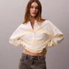 Camisola Henley com riscas universitárias Camisola Henley com riscas universitárias