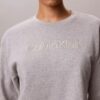 Camisola moderna em tecido felpudo