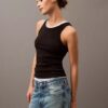 Camisola sem mangas com canelado em algodão Camisola sem mangas com canelado em algodão