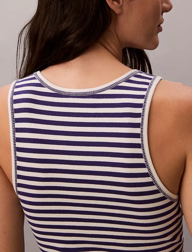Camisola sem mangas com canelado em algodão Camisola sem mangas com canelado em algodão