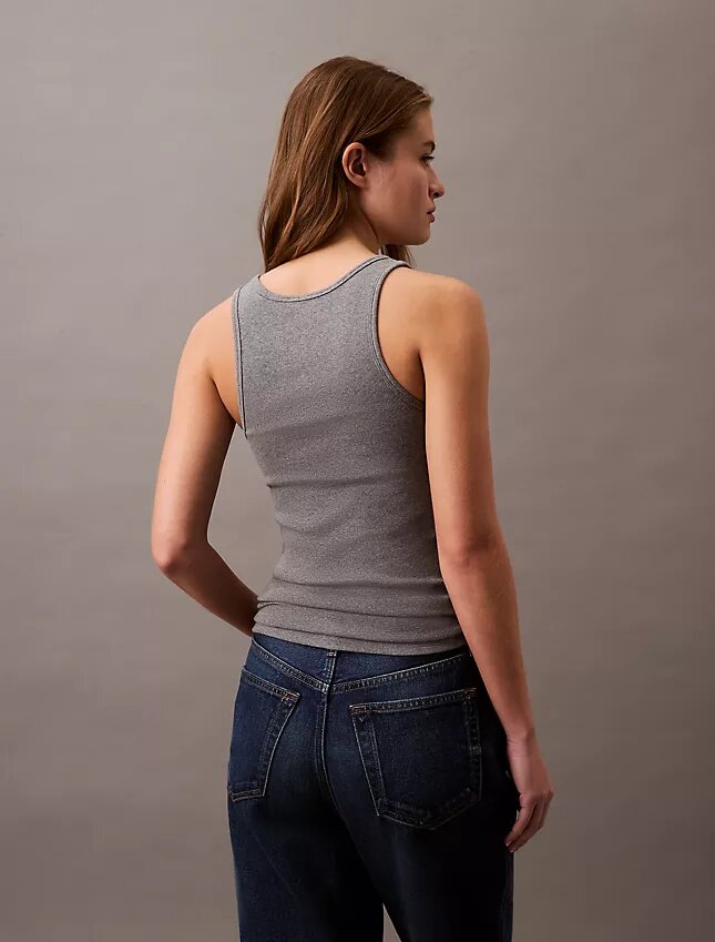 Camisola sem mangas com canelado em algodão Camisola sem mangas com canelado em algodão