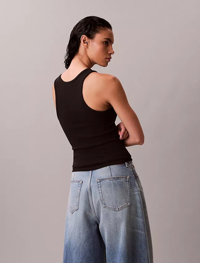 Camisola sem mangas com canelado em algodão Camisola sem mangas com canelado em algodão