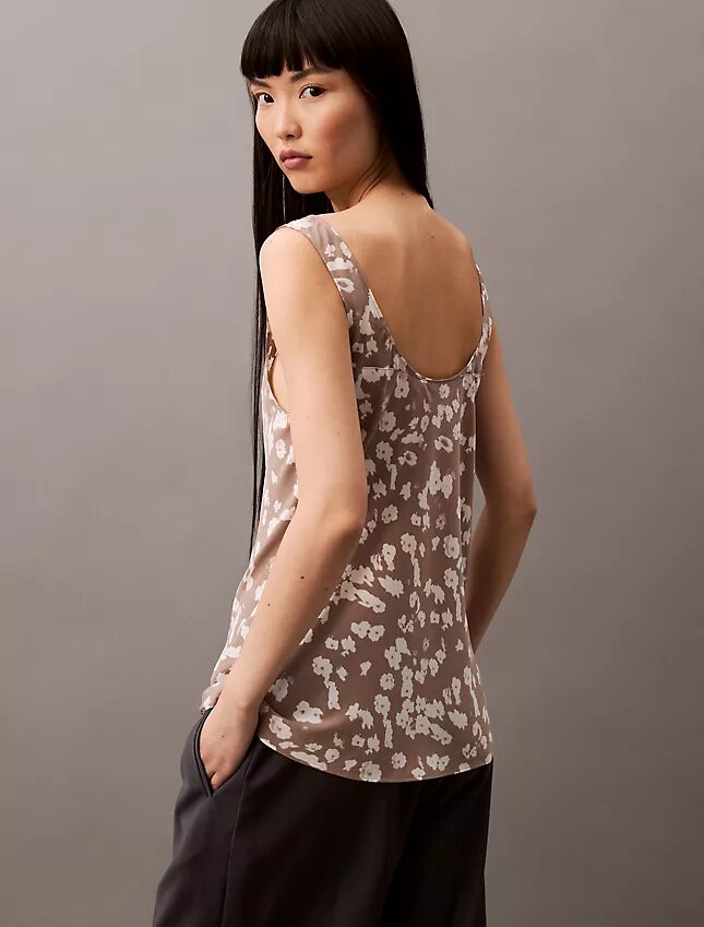 Camisola sem mangas com estampado fluido Camisola sem mangas com estampado fluido