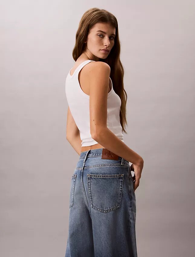 Camisola sem mangas com logótipo gráfico e canelado Camisola sem mangas com logótipo gráfico e canelado