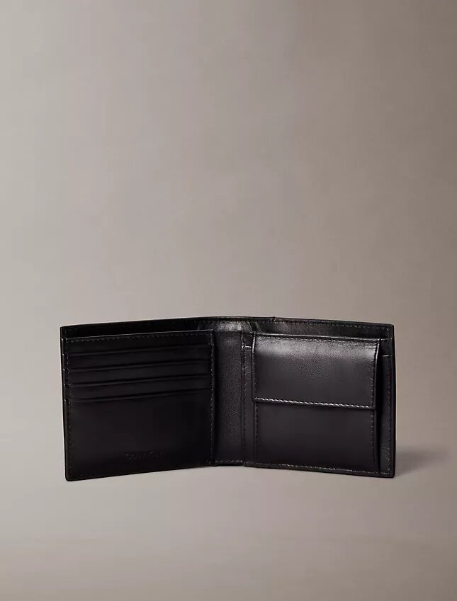 Carteira dobrável com logótipo em relevo e bolsa para moedas Carteira dobrável com logótipo em relevo e bolsa para moedas