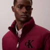 Casaco acolchoado com Monogram em chenille Casaco acolchoado com Monogram em chenille