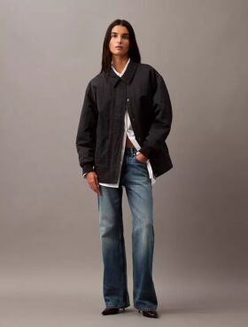 Casaco bomber em nylon amassado Casaco bomber em nylon amassado