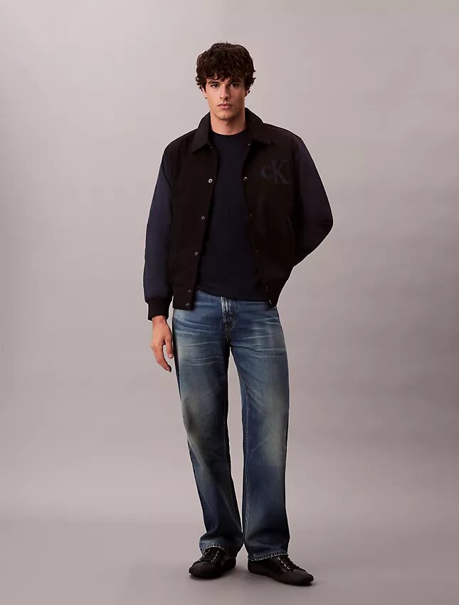 Casaco bomber universitário em nylon e algodão Casaco bomber universitário em nylon e algodão
