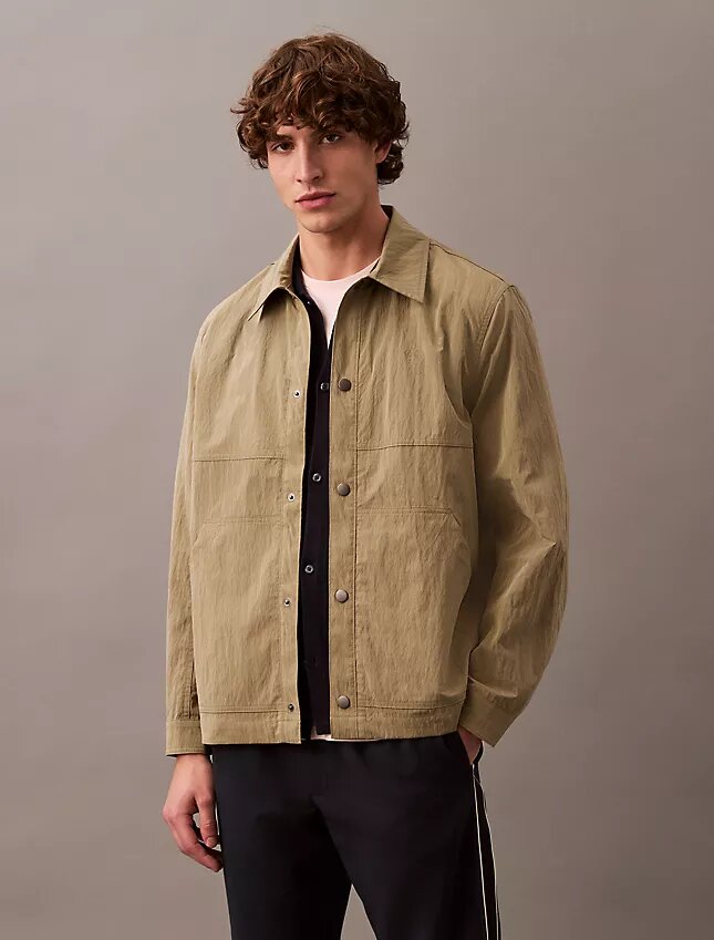 Casaco-camisa clássico em mistura de nylon Casaco-camisa clássico em mistura de nylon