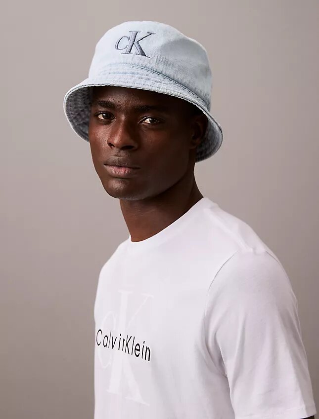 Chapéu de pescador em Denim lavado com logótipo bordado Chapéu de pescador em Denim lavado com logótipo bordado