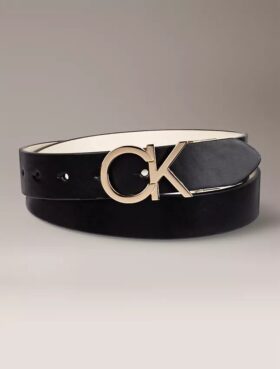 Cinto reversível com placa com logótipo Monogram