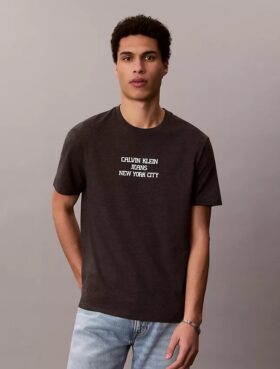 Ckj T-shirt clássica com gráfico