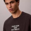 Ckj T-shirt clássica com gráfico Ckj T-shirt clássica com gráfico