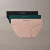 Conjunto de 3 biquínis sem costuras em Microfiber com canelado Conjunto de 3 biquínis sem costuras em Microfiber com canelado