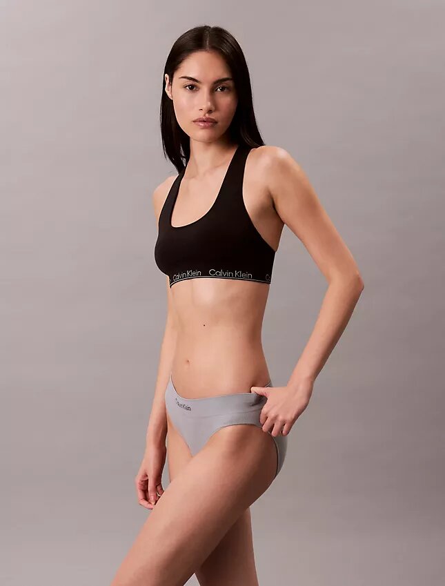 Conjunto de 3 biquínis sem costuras em Microfiber com canelado Conjunto de 3 biquínis sem costuras em Microfiber com canelado