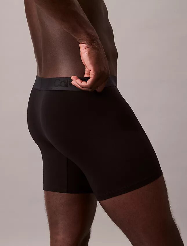 Conjunto de 3 Boxers Justos pretos CK Black Conjunto de 3 Boxers Justos pretos CK Black