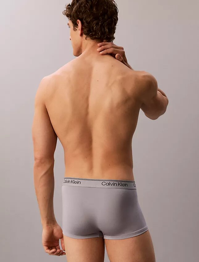 Conjunto de 3 boxers Low Rise Trunk em microfibra elástica Conjunto de 3 boxers Low Rise Trunk em microfibra elástica