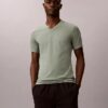 Conjunto de 3 T-shirts de gola em V com corte justo em mistura de Cotton Stretch Conjunto de 3 T-shirts de gola em V com corte justo em mistura de Cotton Stretch