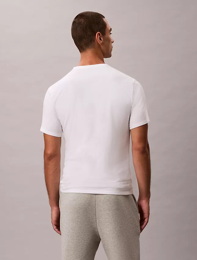 Conjunto de 3 T-shirts de gola em V com corte justo em mistura de Cotton Stretch Conjunto de 3 T-shirts de gola em V com corte justo em mistura de Cotton Stretch