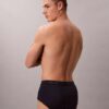 Conjunto de 5 cuecas slip clássicas de algodão Conjunto de 5 cuecas slip clássicas de algodão