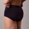 Conjunto de 5 cuecas slip clássicas de algodão Conjunto de 5 cuecas slip clássicas de algodão