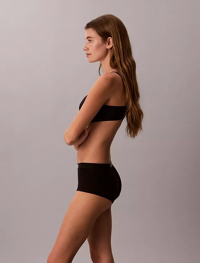 Conjunto de 5 tangas de Cotton Stretch extra macios Conjunto de 5 tangas de Cotton Stretch extra macios