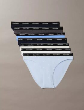 Conjunto de 7 Bikinis com logótipo icónico