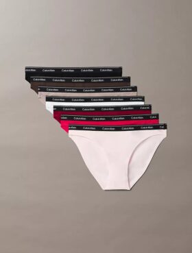 Conjunto de 7 Bikinis com logótipo icónico