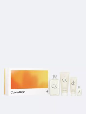 Conjunto de oferta CK One