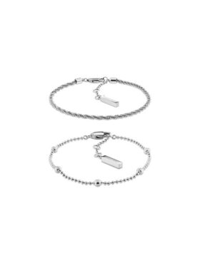 Conjunto de pulseiras em camadas