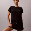 Conjunto de t-shirt e calções em mistura de viscose e algodão
