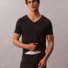 Cotton Classics Conjunto de 5 T-shirts de Gola em V com Corte Clássico Cotton Classics Conjunto de 5 T-shirts de Gola em V com Corte Clássico