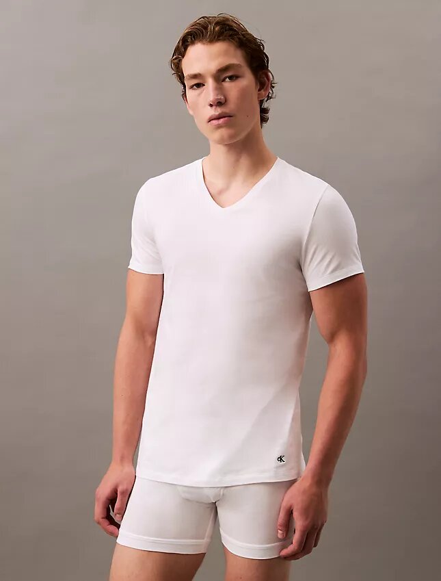 Cotton Classics Conjunto de 5 T-shirts de Gola em V com Corte Clássico Cotton Classics Conjunto de 5 T-shirts de Gola em V com Corte Clássico