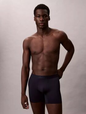 Cueca Boxer Brief preta Ck