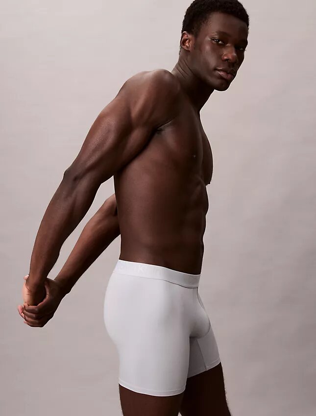 Cueca Boxer Brief preta Ck Cueca Boxer Brief preta Ck