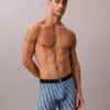 Cueca boxer elástica em microfibra com Monogram gráfico Cueca boxer elástica em microfibra com Monogram gráfico