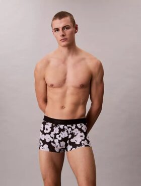 Cueca Low Rise Trunk com estampado preto CK Black