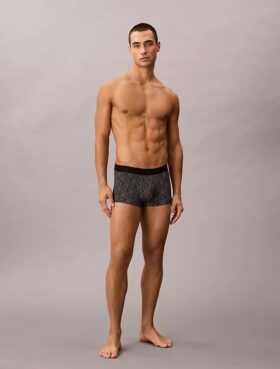 Cueca Low Rise Trunk com estampado preto CK Black Cueca Low Rise Trunk com estampado preto CK Black